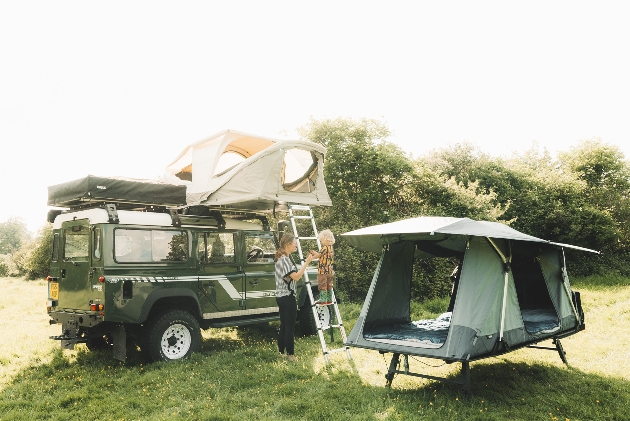 landrover camping set up