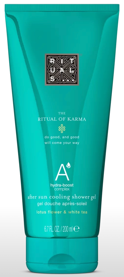 turquoise bottle of after sun gel